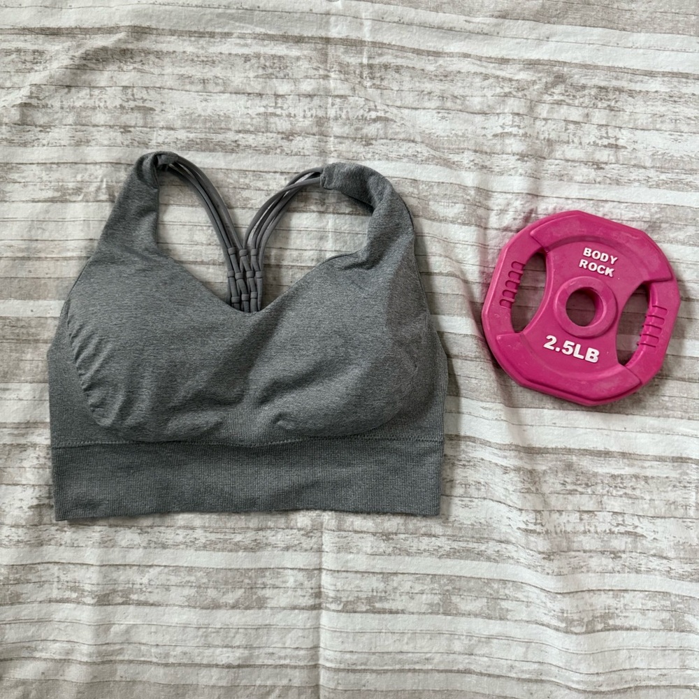 💪🏻 Pro-Fit Light Heather Grey Sports Bra
